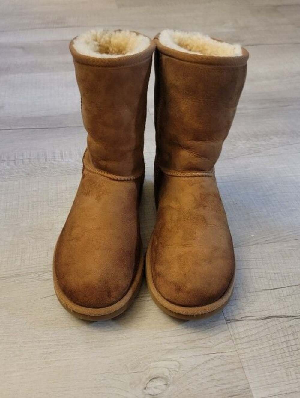 UGG Women's Classic Tall Boots - Chestnut
